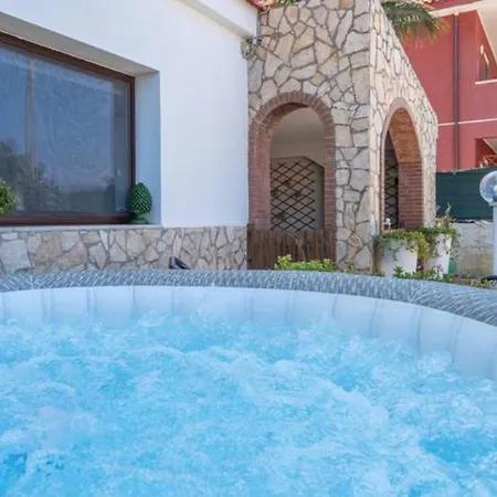 Villa Helios - Vasca Idromassaggio Privata *